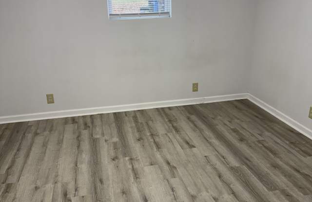 Photo of 2016 Clyde St