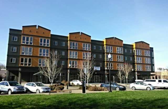 (863) Jax 118 Luxury Downtown Apartments 2 Bed / 1.5 Bath