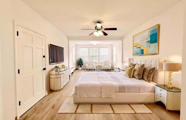 7848 85th Street unit: 2