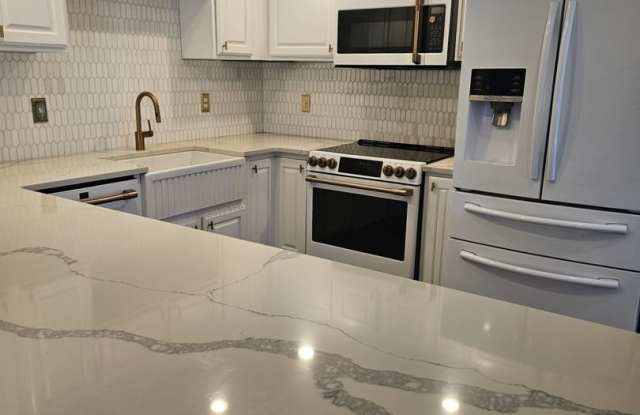 Wonderful townhome for rent in Nampa. Near Lake Lowell.