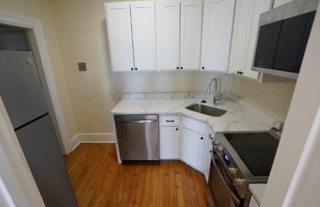 Harvard  Commonwealth 2bd/2ba