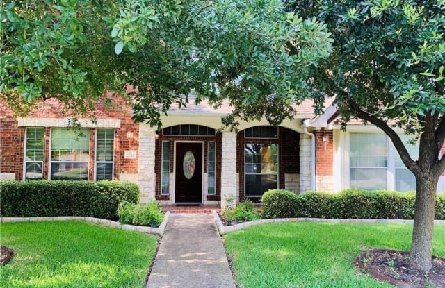2248  Fernspring DR