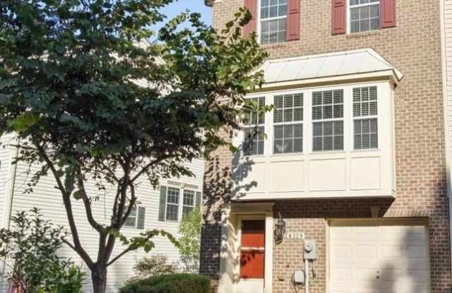 Photo of 8329 AUTUMN CREST Lane unit: 6