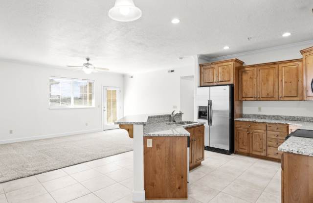 Luxurious Condo in North Orem