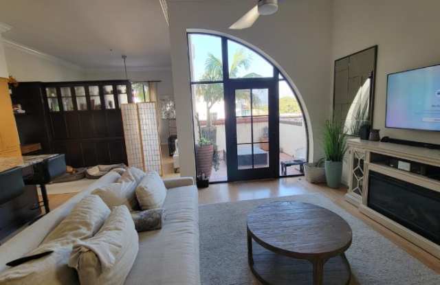 Photo of 1318 Chino St