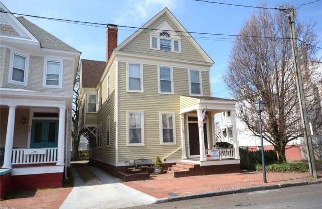 436 Dinwiddie Street - 436 Dinwiddie Street, Portsmouth, VA 23704