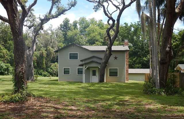 Photo of 17345 PORTER AVENUE