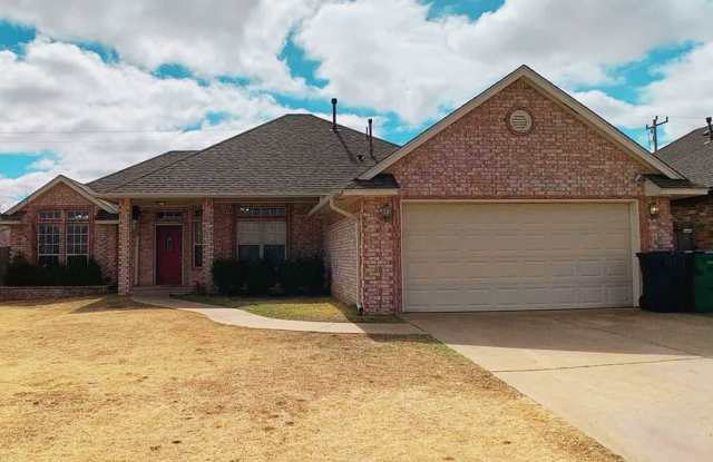 Spacious 4-Bedroom Home | Fenced Yard & 2-Car Garage