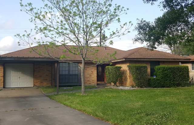 1180 Alton Lane