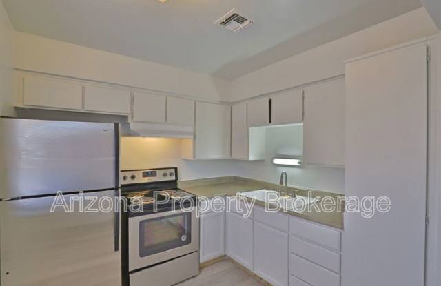 1702 W. Vogel Ave.