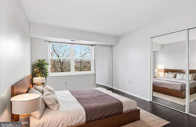 440 N ARMISTEAD Street unit: 202