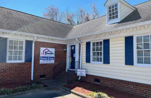 409 West Farmer Street