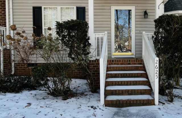 2625 Broad Oaks Place