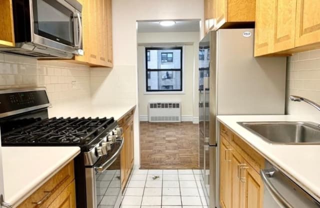 421 E 79th St - 421 East 79th Street, Brooklyn, NY 11236