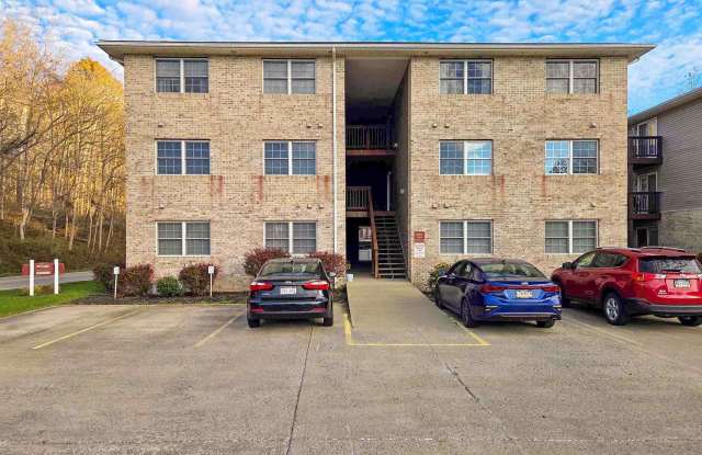 Photo of 134 Creekside Drive