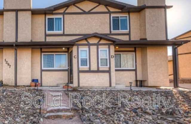 1297 Vondelpark Drive