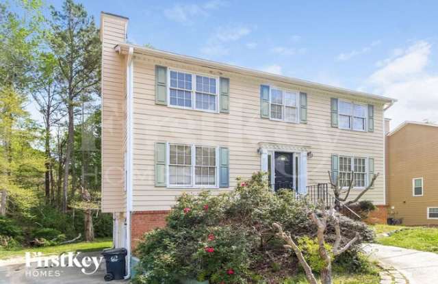 1845 Rockside Lane Southwest