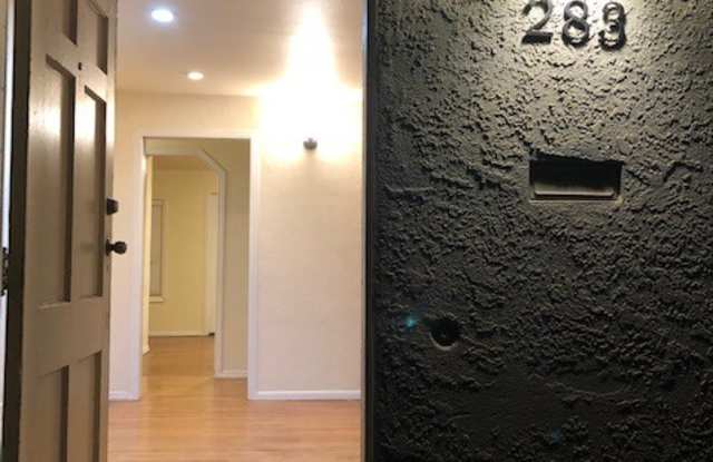 283 East 18th Street