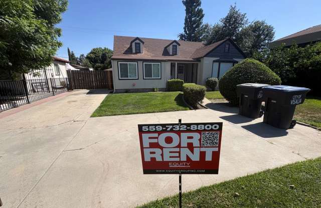 Charming 3 Bedroom, 1 Bath Near Down Town!