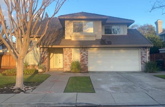 887 Roma - 887 Roma Street, Livermore, CA 94551