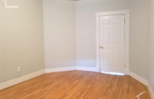 303 Washington St #1A Boston MA 02135