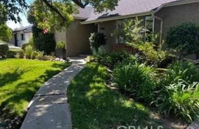 Photo of 5749 Katherine Avenue