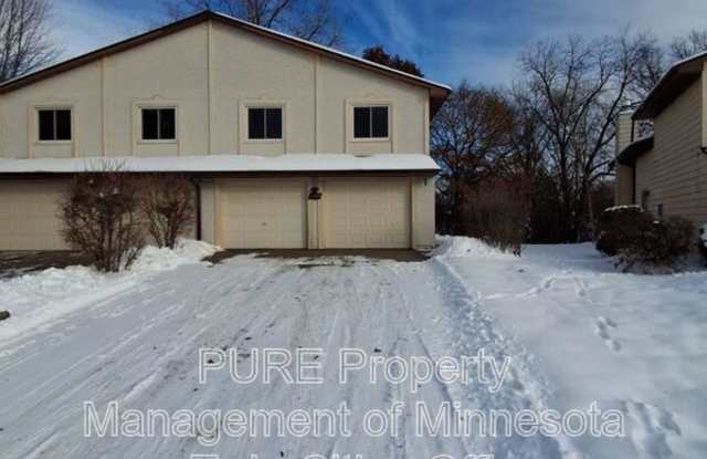 Photo of 2500 Woodbridge St