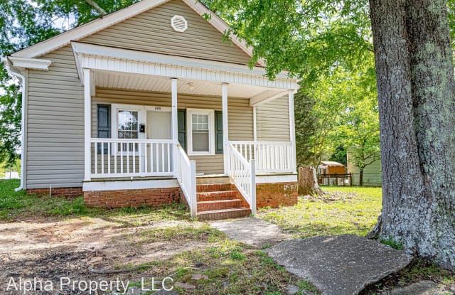 605 Round St - 605 Round Street, Woodruff, SC 29388