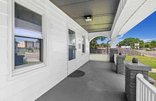 1124 Washington Avenue, Evansville, Indiana 47714