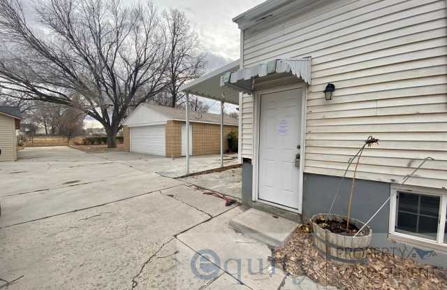3421 W 4700 S - Downstairs