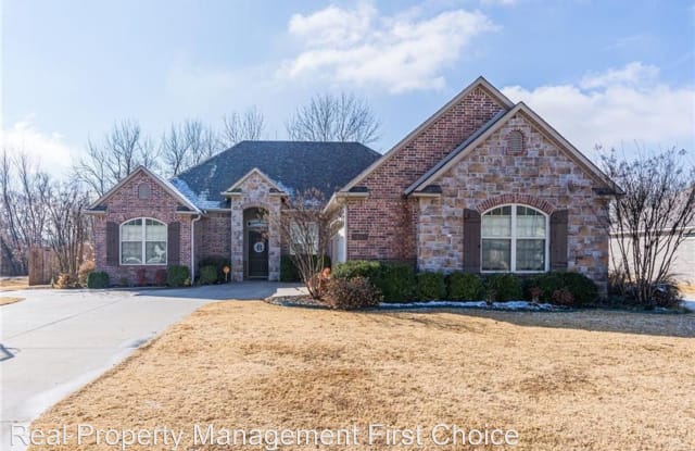 601 Creekside Drive - 601 Creekside Drive, Greenwood, AR 72936