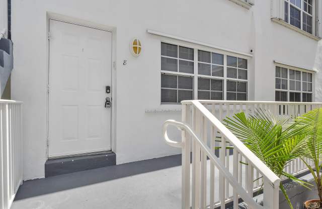 9745 Bay Harbor Terrace