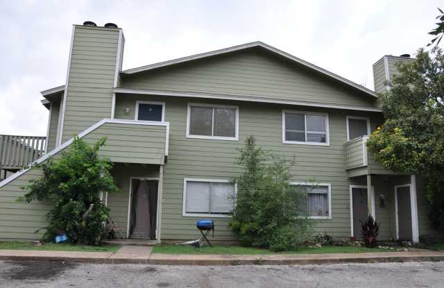 Photo of 2 Bedroom 1 Bath with Balcony near Q2 Stadium