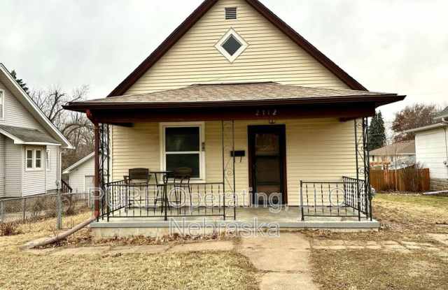 Photo of 2712 N 62nd St