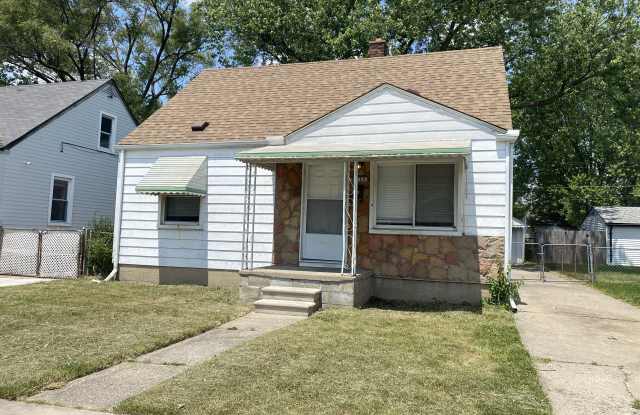8515 Lozier Ave