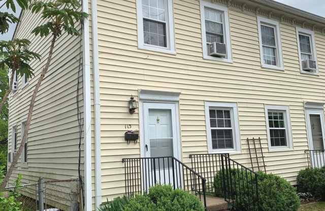 113 HAWKE Street