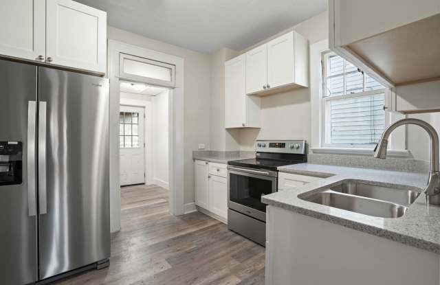 3 BED 2 FULL BATH W/ OFFICE - AVAILABLE NOW