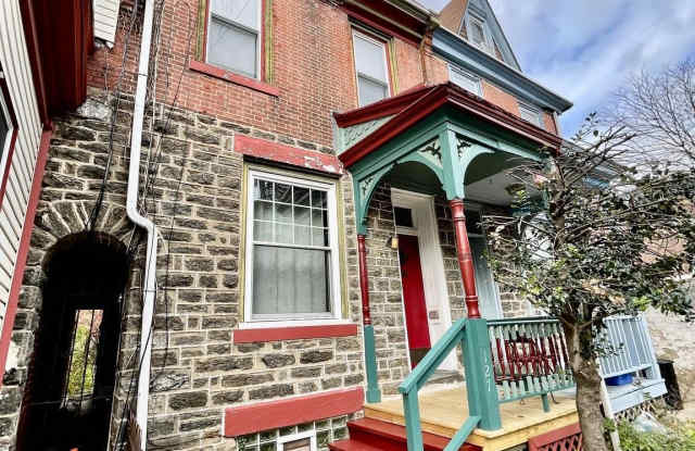 127 W RITTENHOUSE Street