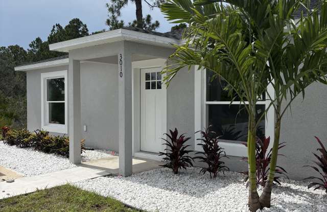 Photo of 3010 Hammock Rd