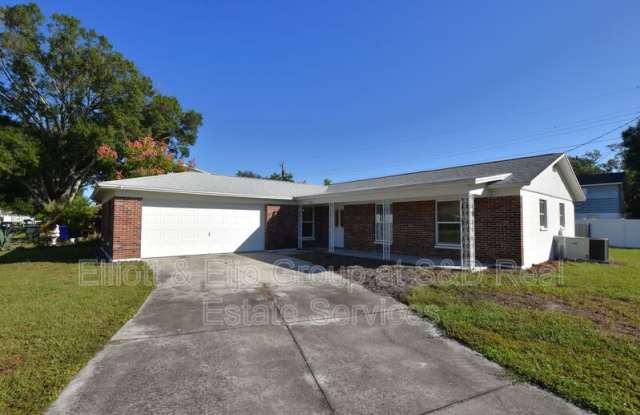 1736 Sanchez Ave.