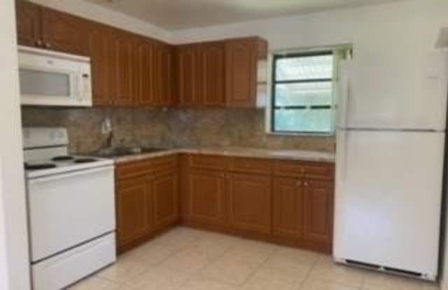 Photo of 5600 Hope St