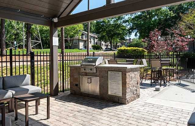 Kimmerly Glen Apartment Homes