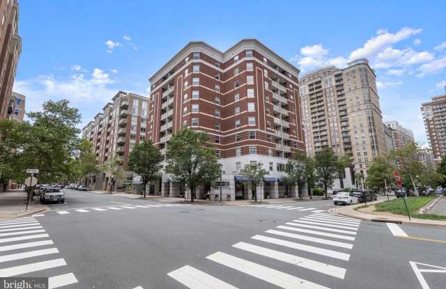 Photo of 880 N POLLARD Street N unit: 224