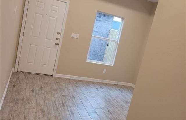 1008 West Kohala Avenue