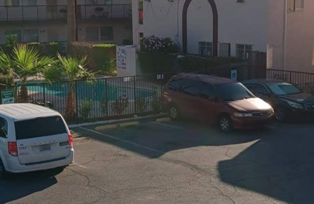 4220 North Las Vegas Blvd, Unit 221