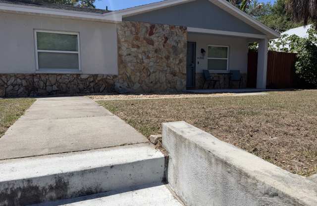 3006 North Tampa Street