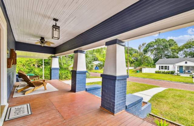 Photo of Riverside Heights Historic Bungalow!