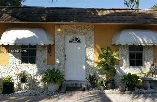 2617 NW 19th Ave
