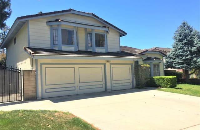 648 Scottsbluff Drive - 648 Scottsbluff Drive, Claremont, CA 91711