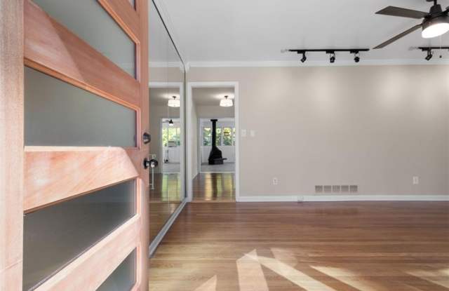 2958 Harcourt Drive unit: 1